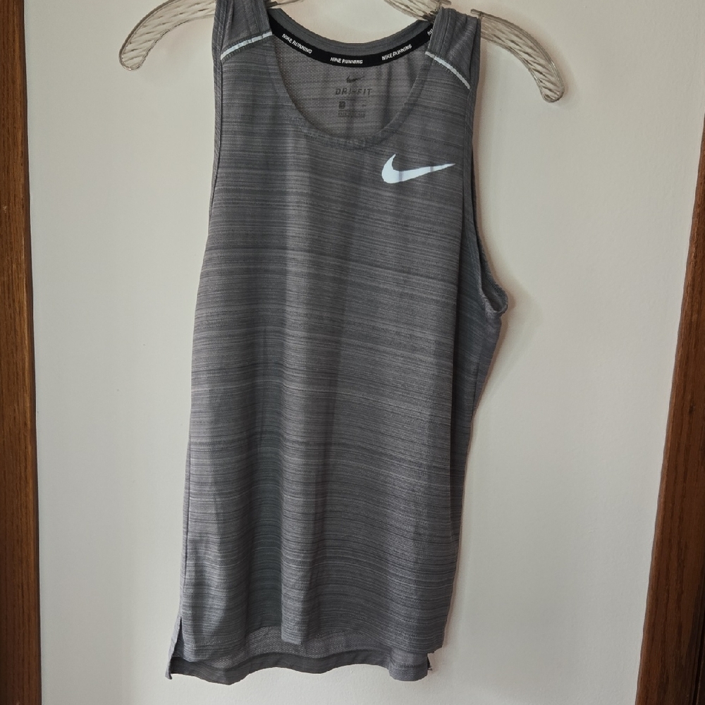 Nike Men's Gray Dri-FIT Tank Top